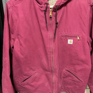 Woman’s Carhartt Pink Sherpa Lined Heavy Jacket